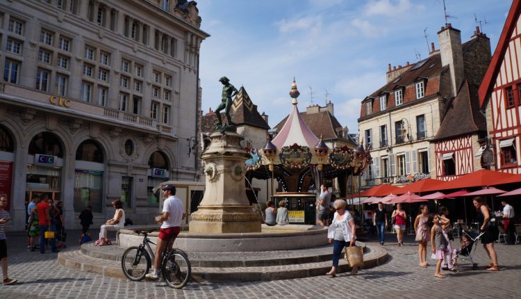 Чеченцы в Дижоне