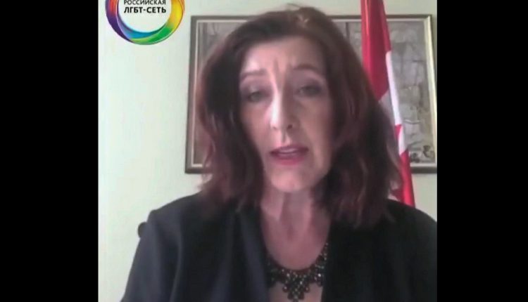 Элисон Леклер