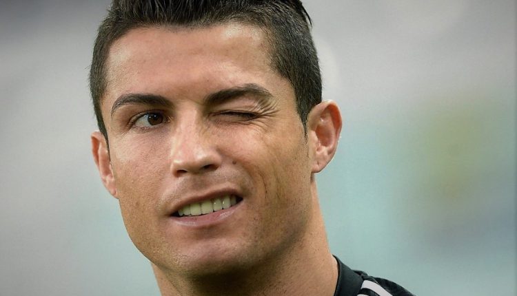 Футболист Криштиану Роналду